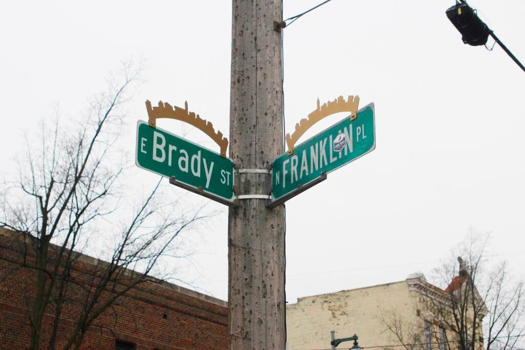 Renovated Brady St. Classic ميلووكي المظهر الخارجي الصورة